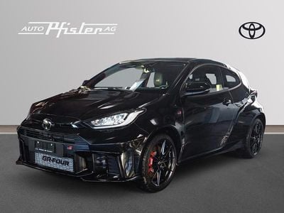 Schwarz Gebraucht 2025 Toyota Yaris Sport Limousine | CHF 45’300