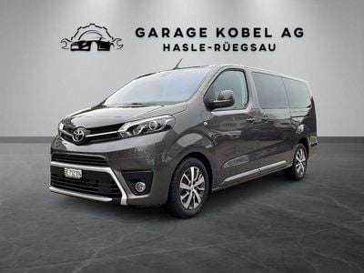 Gebraucht 2023 Toyota Proace Verso Trend Kombi | CHF 44’800 (Etwas zu teuer)