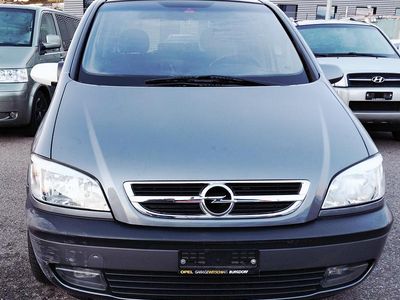 Gebraucht 2004 Opel Zafira Elegance Van / Kleinbus | CHF 1’300
