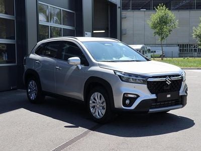 Neu Suzuki SX4 S-Cross 129 PS (94 kW) 2025 Silber SUV