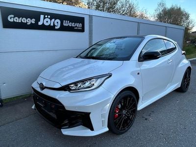 Neu Toyota Yaris Sport 280 PS (205 kW) 2025 Weiss Kleinwagen