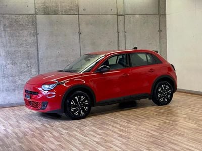 Gebraucht 2024 Fiat 600E Red | CHF 21’900 (Superpreis)