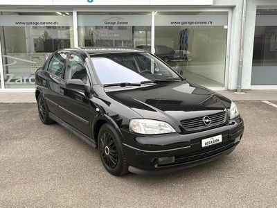 Schwarz Gebraucht 2002 Opel Astra Limousine | CHF 4’900 (Teuer)