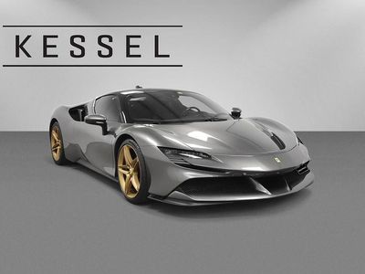 Gebraucht Ferrari SF90 1000 PS (735 kW) 2021 Grau Coupé
