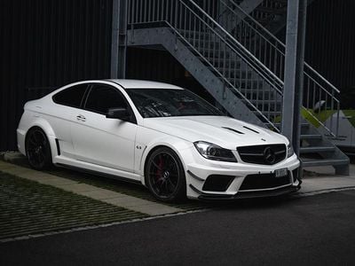 Mercedes C63 AMG