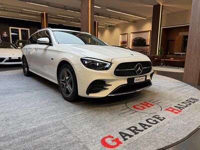 Gebraucht Mercedes E300 AMG line 333 PS (244 kW) 2021 Kombi