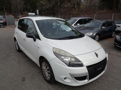 Gebraucht 2011 Renault Scénic III Expression Van / Kleinbus | CHF 2’200 (Etwas zu teuer)