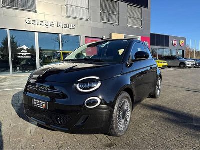 Neu Fiat 500e Red 86 kW (118 PS) 2025 Schwarz Limousine