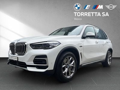 Weiss Gebraucht 2023 BMW X5 xLine SUV | CHF 57’500 (Superpreis)