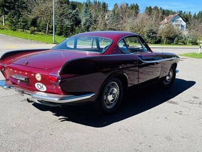 Volvo P1800