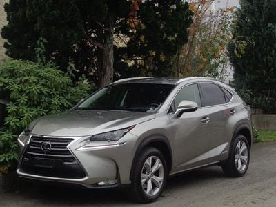 Gebraucht 2015 Lexus NX300h E-FOUR SUV | CHF 24’900 (Etwas zu teuer)