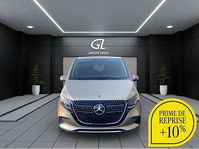 Gold Gebraucht 2024 Mercedes V300 Avantgarde Van / Kleinbus | CHF 96’600