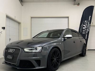 Audi RS4