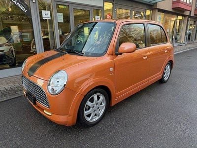 Gebraucht Daihatsu Trevis 58 PS (42 kW) 2009 Orange Kleinwagen