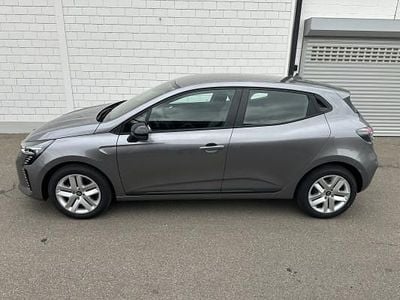 Anthrazit Gebraucht 2025 Renault Clio V Evolution Limousine | CHF 20’800 (Fairer Preis)