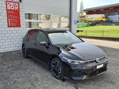 Neu (2026) VW Golf VIII R-line 150 PS | Guter Preis