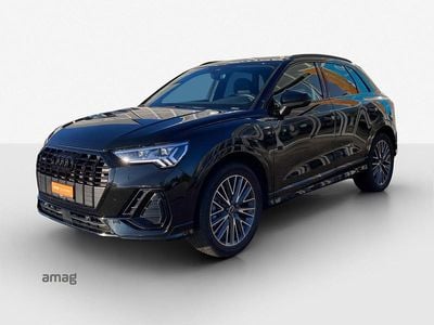 Mythosschwarz metallic Gebraucht 2025 Audi Q3 S-Line SUV | CHF 46’490 (Fairer Preis)