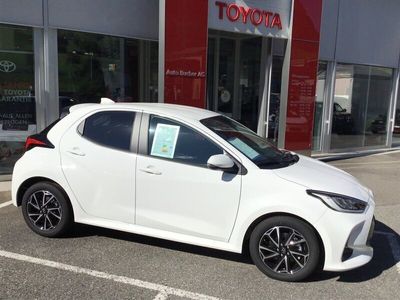 gebraucht Toyota Yaris Hybrid 1.5 Trend e-CVT