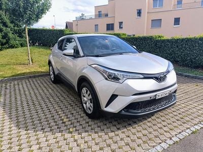 Gebraucht 2018 Toyota C-HR Active SUV | CHF 13’980 (Etwas zu teuer)