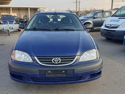 Gebraucht 2001 Toyota Avensis Terra Kombi | CHF 1’800