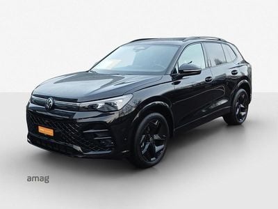 Gebraucht VW Tiguan R-line 193 PS (141 kW) 2024 Deepblack perleffekt SUV