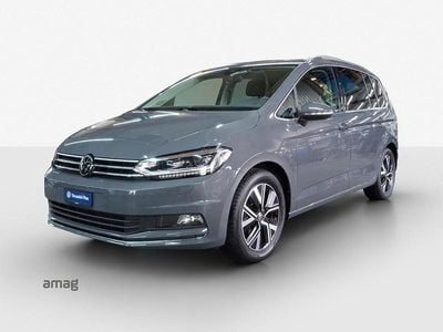 Delfingrau metallic Gebraucht 2024 VW Touran Highline Van / Kleinbus | CHF 37’490 (Teuer)