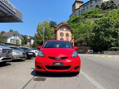 Rot Gebraucht 2009 Toyota Aygo Cool Kleinwagen | CHF 4’100 (Teuer)