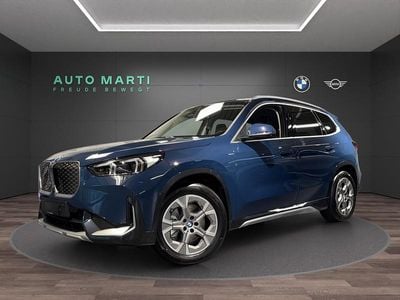 Blau Neu 2025 BMW iX1 Comfort Edition SUV | CHF 63’900 (Superpreis)