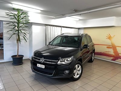 gebraucht VW Tiguan 2.0 TDI BlueMotion Sport&Style 4Motion DSG