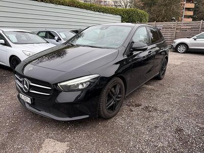 Gebraucht Mercedes B200 Night 150 PS (110 kW) 2021 Van / Kleinbus