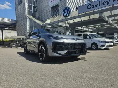 Neu (2026) VW T-Roc R-line 150 PS