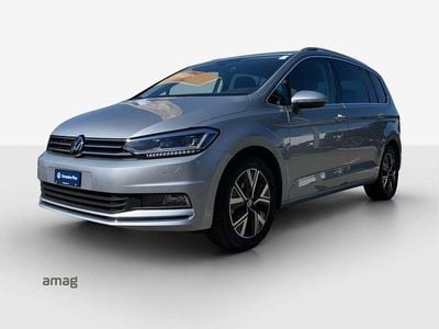 Oyster silver metallic Gebraucht 2024 VW Touran Highline Van / Kleinbus | CHF 37’490 (Teuer)