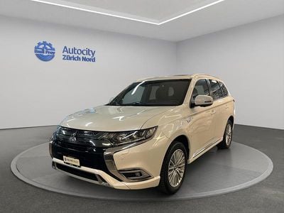Mitsubishi Outlander P-HEV