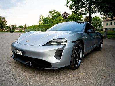 Porsche Taycan Turbo