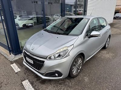 Gebraucht 2016 Peugeot 208 Allure Kleinwagen | CHF 8’900 (Etwas zu teuer)