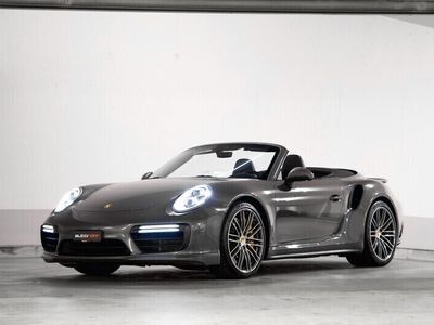 Porsche 911 Turbo S Cabriolet