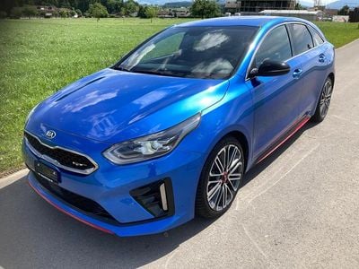 Kia ProCeed