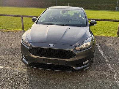Gebraucht 2017 Ford Focus ST-Line | CHF 12’500 (Etwas zu teuer)