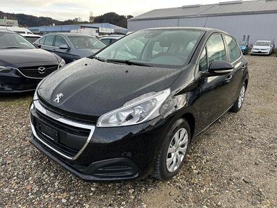 Gebraucht 2015 Peugeot 208 Active Kleinwagen | CHF 5’790 (Fairer Preis)
