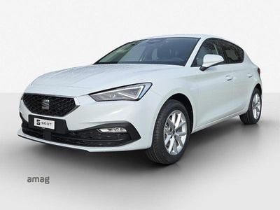 Glacial white metallic Neu 2025 Seat Leon Style Limousine | CHF 29’870