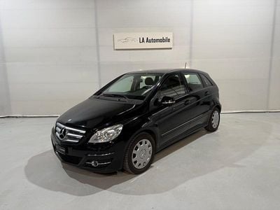 Gebraucht Mercedes B180 115 PS (84 kW) 2009 Van / Kleinbus