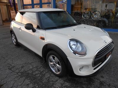 Gebraucht Mini ONE Classic 75 PS (55 kW) 2016 Kleinwagen