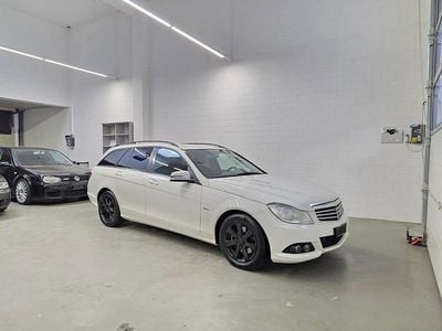 Gebraucht Mercedes C250 Style 204 PS (150 kW) 2012 Weiss Kombi