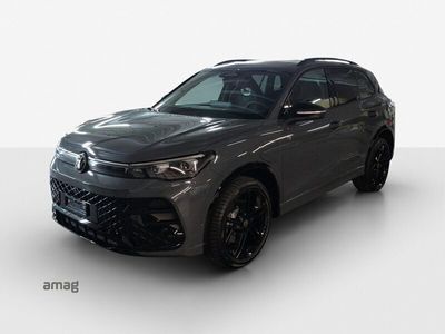 Delfingrau metallic Gebraucht 2025 VW Tiguan R-line SUV | CHF 51’800