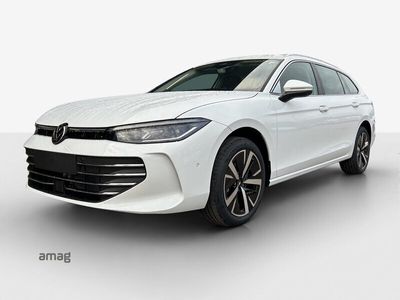 Pure white uni Gebraucht 2024 VW Passat Business Kombi | CHF 59’500