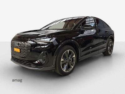 Mythosschwarz metallic Gebraucht 2024 Audi Q4 e-tron Ambiente SUV | CHF 46’490 (Fairer Preis)