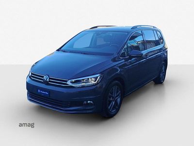 Delfingrau metallic Gebraucht 2024 VW Touran Comfortline Van / Kleinbus | CHF 35’990 (Teuer)