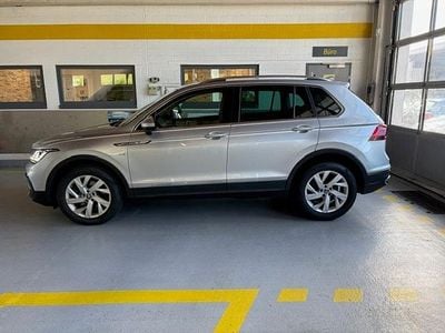 Gebraucht VW Tiguan Elegance 190 PS (139 kW) 2024 SUV