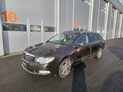 Gebraucht 2012 Skoda Superb Elegance Kombi | CHF 2’900