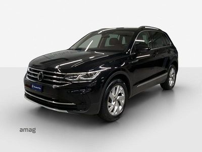 Deepblack perleffekt Gebraucht 2023 VW Tiguan Elegance SUV | CHF 36’490 (Fairer Preis)